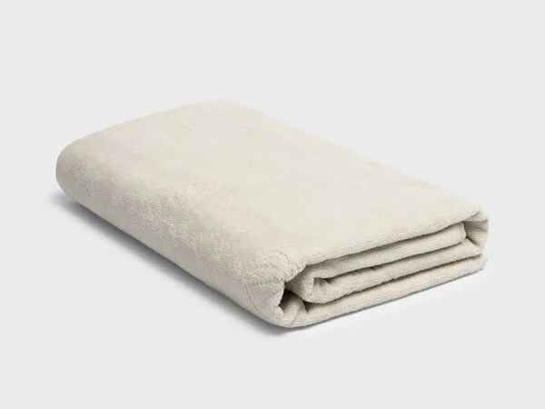 Yumeko Yumeko Strandtuch Velours Seashell 86x140, Soft sand, – Produktbild 1 von 4