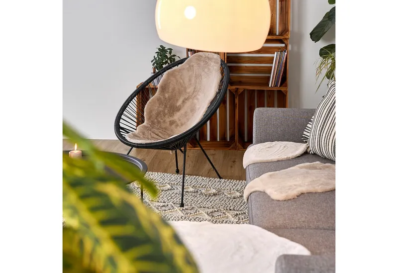ASTRA Fellteppich Elda, Kunstfell, rechteckig, Höhe: 13 mm, Dekofell, kuschelweich, Wohnzimmer, Kinderzimmer, Kaninchenhaptik, Beige, – Produktbild 5 von 5