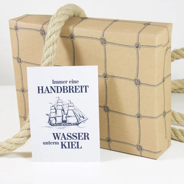 Bow & Hummingbird Bow & Hummingbird Postkarte Wasser unterm Kiel – Produktbild 2 von 2