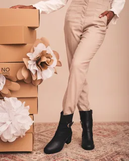 NAE NAE Damen vegan Stiefel Tulai Schwarz – Produktbild 1 von 1