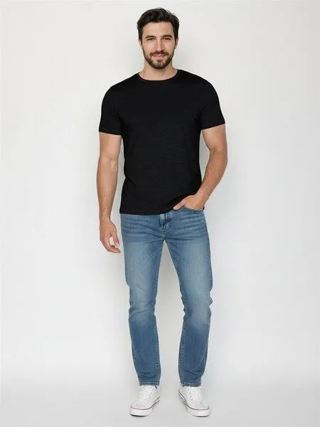 GreenBomb GREENBOMB Basic Spice - Sportliches T-Shirt aus Bio-Baumwolle / GOTS / Fair & Vegan, Schwarz (black), – Produktbild 3 von 4