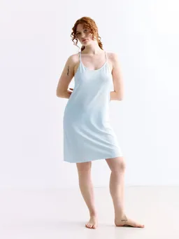 erlich textil erlich textil Light Touch Trägernachthemd aus weichem Modal, made in Europe – Produktbild 1 von 1