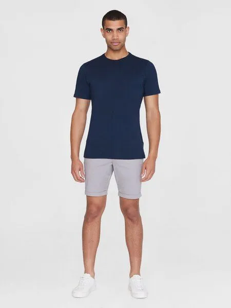 KnowledgeCotton Apparel KnowledgeCotton Apparel Shorts - CHUCK regular chino poplin shorts, Grau (alloy), – Produktbild 3 von 4