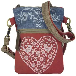 Domelo Domelo kleine Umhängetasche. Trachtentasche aus recycelter Jeans & Canvas mit Herz-Motiv – Produktbild 1 von 1
