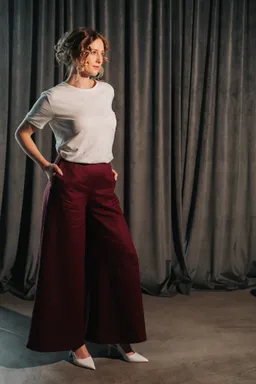 De IONESCU De IONESCU Damen vegan Hose Palazzo Leinen Bordeaux – Produktbild 1 von 1