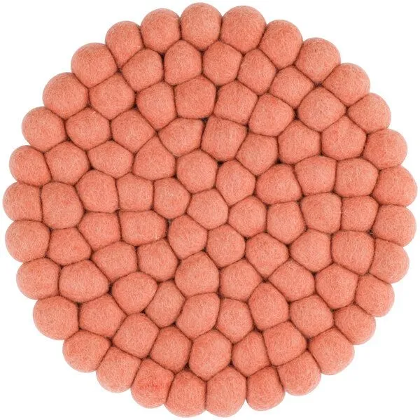 myfelt myfelt Filzkugel Topfuntersetzer (⌀ 20 cm), Lachsfarben (lea), – Produktbild 1 von 4