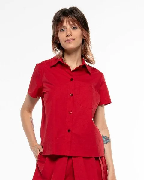 Alma & Lovis Alma & Lovis Sportiv-elegante Hemdbluse aus Organic Cotton | Popeline Short Blouse, Tango (rot), – Produktbild 1 von 3