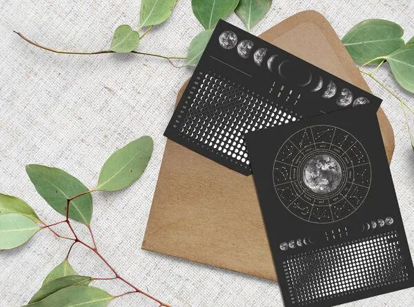 Postkarten Set Mondkalender 2027 Schwarz, beige // ShellyCreates, Sand, – Produktbild 1 von 4