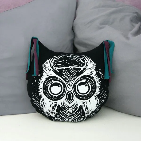 HANDGEDRUCKT Kissen HANDGEDRUCKT Eule, Schwarz, – Produktbild 2 von 4