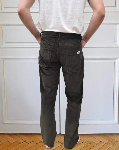 Aatise Aatise Cordhose regular fit Zanzibar aus Upgecyceltem Cord 100% Baumwolle, Braun, – Produktbild 2 von 3