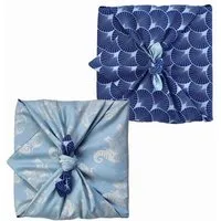 FabRap Gift Wrap FabRap Gift Wrap Wiederverwendbare Geschenkverpackung Furoshiki - FabRap (doppelseitig), Sky elephants & indigo fans, – Produktbild 1 von 1