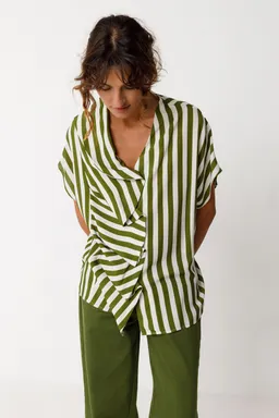 SKFK SKFK Damen vegan Shirt Kaua Grün Weiß – Produktbild 1 von 1