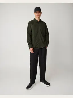KnowledgeCotton Apparel KnowledgeCotton Apparel Herren vegan Zip Overshirt Twill Forrest Nachtgrün – Produktbild 1 von 1