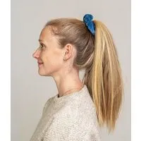 obumi obumi SCRUNCHIE SAMT - BIO BAUMWOLLE, Marine blue, – Produktbild 1 von 1