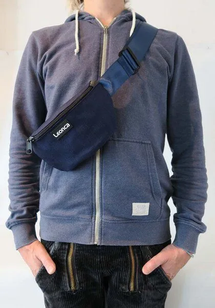 Leonca Leonca Upcycling Hip Bag Cordura blau in 3 Größen – Produktbild 1 von 1