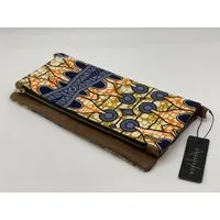 ONE OF EACH ONE OF EACH Clutch "Ghana" Handtasche aus Leder und Baumwollstoff mit afrikanischem Print – Produktbild 1 von 1