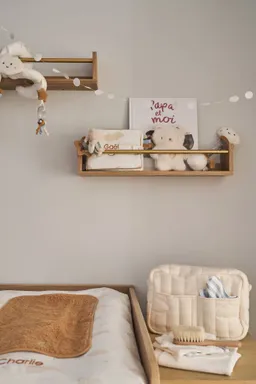 Vertbaudet 2er-Set Wandregale mit ener Stange Kinderzimmer – Produktbild 1 von 1