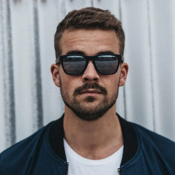 TAKE A SHOT TAKE A SHOT Holz Sonnenbrille Eckig für Herren im Sportlichen Design, Schwarz / walnuss / silber, – Produktbild 4 von 4