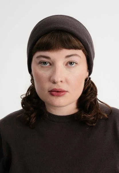 MELA MELA Feinstrick Mütze Style HIMMAT aus 100% Bio-Baumwolle, Dunkelbraun, – Produktbild 1 von 4