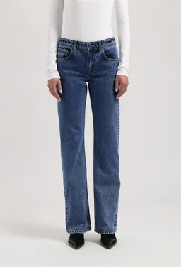 MUD Jeans Mid Straight Jeans Modell: Carry – Produktbild 1 von 1