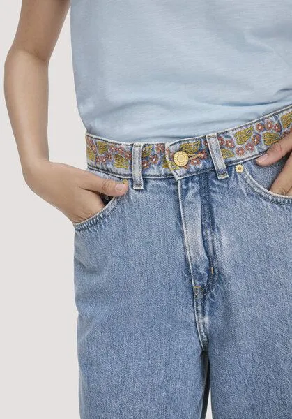 hessnatur hessnatur Jeans ALVA Wide Leg Embroidery aus Bio-Baumwolle mit TENCEL Lyocell, Light blue, – Produktbild 3 von 4