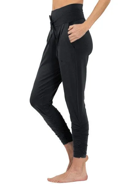 Magadi Magadi Yogahose FRANCIS aus Naturmaterial, Schwarz, – Produktbild 1 von 4