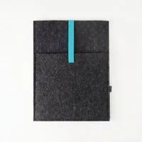 matilda k manufaktur matilda k. manufaktur Minimalistische Laptophülle aus Wollfilz 'max' mit Einsteckfach | für MacBook |Air| Pro 13|14|15|16 Zoll, Anthrazit-türkis, – Produktbild 1 von 1