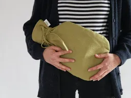 werkvoll by Lena Peter werkvoll by Lena Peter WÄRMFLASCHENBEZUG 2L LINE – Produktbild 1 von 1