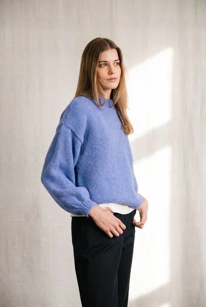 Jyoti - Fair Works Jyoti - Fair Works Baby-Alpaka Strickpullover Lupuna, Azur, – Produktbild 2 von 4