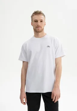 MELA T-Shirt schwer Style PRAVIN Embroidery | von MELA | Fairtrade & GOTS zertifiziert – Produktbild 1 von 1
