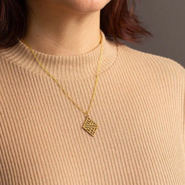feinformart feinformart Kette mit Holzanhänger 'Tribal Echo', Senfgelb (gelb), – Produktbild 3 von 5
