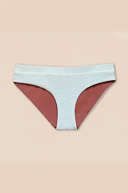 Woodlike Woodlike Damen vegan Bikiniunterteil Reversible Ami Hipster Weiß / Rose Braun – Produktbild 1 von 1