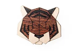 BeWooden BeWooden Brosche aus Holz – Tiger – Produktbild 1 von 1