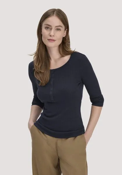 hessnatur hessnatur Softrib Longsleeve Henley Fitted aus Bio-Baumwolle und Tencel Modal, Marine, – Produktbild 1 von 4