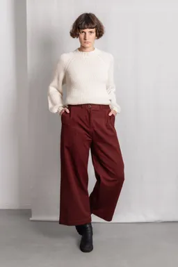 Jyoti - Fair Works Jyoti - Fair Works Damen vegan Hose Damini Henna Rot – Produktbild 1 von 1