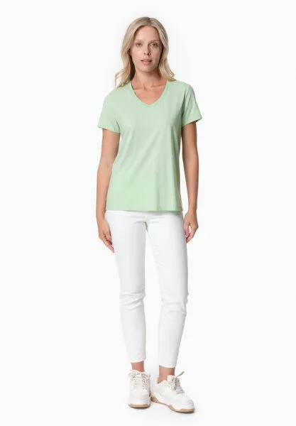 ORGANICATION ORGANICATION TESSA | Basic T-Shirt aus Bio-Baumwolle mit V-Ausschnitt, Foam green, – Produktbild 2 von 4