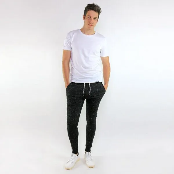 Gary Mash GARY MASH Jogginghose Macklin Mélange aus Biobaumwolle, Schwarz, – Produktbild 3 von 4