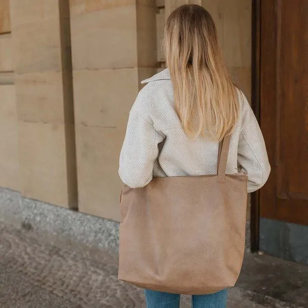 BOWLEANIES TASCHEN BOWLEANIES TASCHEN Mom Bag | Großer Shopper aus Lederfaserstoff mit Reißverschluss, Hellbraun, – Produktbild 2 von 4