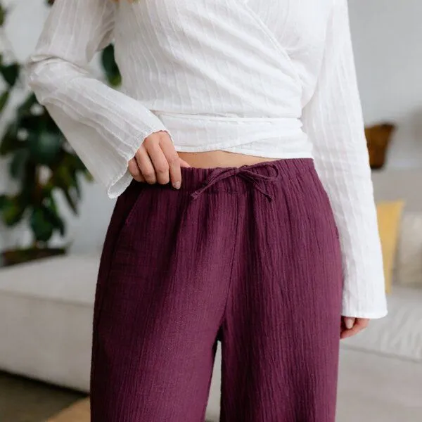 NORDLICHT NORDLICHT Musselin Hose Hilla aus 100% Bio-Baumwolle, Cherry (rot), – Produktbild 2 von 4