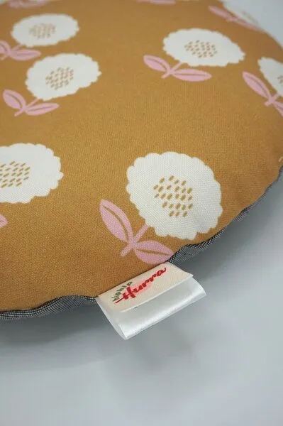 HipHip-Hurra HipHip-Hurra Kissen mit Biobaumwollfüllung, Braun (blume), – Produktbild 3 von 4