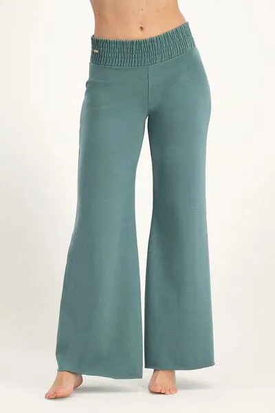 Urban Goddess Urban Goddess Flow Weite Yoga-Hose, Forest (grün), – Produktbild 1 von 3