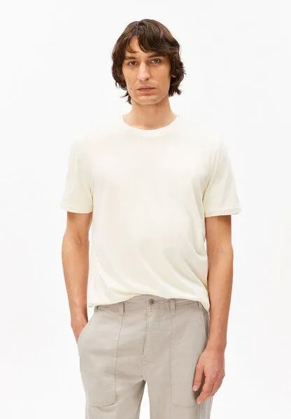 ARMEDANGELS ARMEDANGELS JAAMES Herren T-Shirt aus Bio-Baumwolle, Oatmilk, – Produktbild 1 von 4