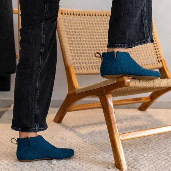 Magicfelt Magicfelt 743 Hüttenschuhe aus 100% Merino-Wolle Hausschuh für Damen & Herren Ledersohle, Türkis, – Produktbild 6 von 6