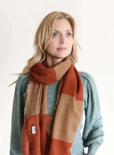 Djian Djian Schal aus Merino-Wolle – COLORS – mulesingfrei, Rost, – Produktbild 3 von 3