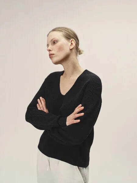 WOTE WOTE Strick Pullover aus nachhaltiger Merino Wolle, Schwarz, – Produktbild 1 von 4