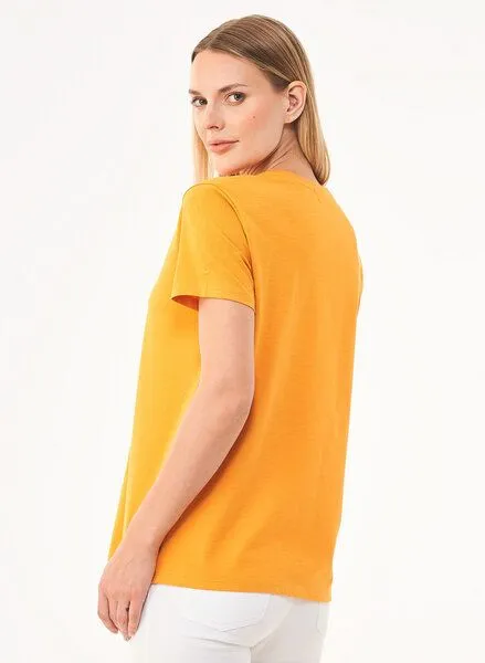 ORGANICATION ORGANICATION Damen Basic T-Shirt aus Bio-Baumwolle mit V-Ausschnitt, Orange(mango), – Produktbild 3 von 4
