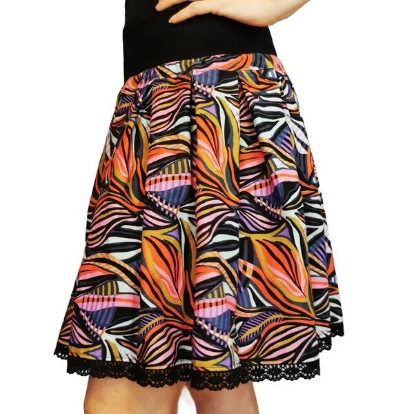 liebewicht liebewicht Faltenrock Rock schwarz bunt gemustert aus Biobaumwolle Modal Damen, Black, – Produktbild 4 von 8