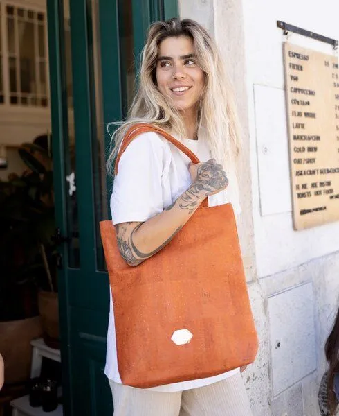 MATES OF NATURE MATES OF NATURE Korktasche Shopper – Große Handtasche aus Kork, Papaya (orange), – Produktbild 1 von 4