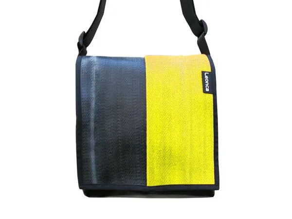 Leonca Leonca Taschen aus Feuerwehrschlauch in 3 Farben/ 5 Größen, Gelb, – Produktbild 1 von 5