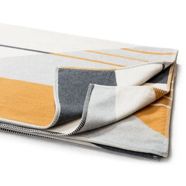 david fussenegger David Fussenegger Kuscheldecke Geo, Senf, – Produktbild 2 von 4